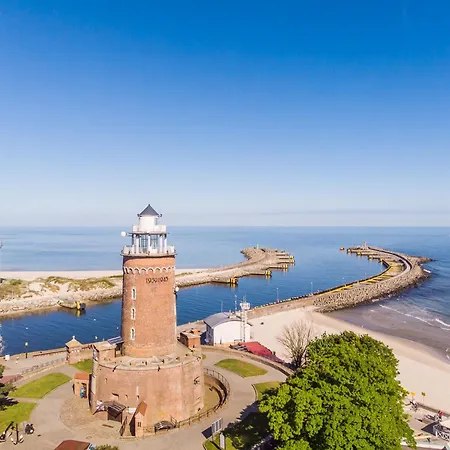 Lighthouse - Premium Porto Nadmorskie Tarasy * Колобжег