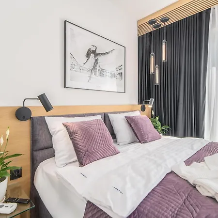 Lighthouse - Premium Porto Nadmorskie Tarasy Kolberg